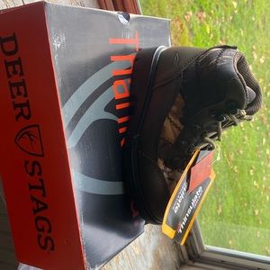 Boys size 1 camo work boots brand new with tags